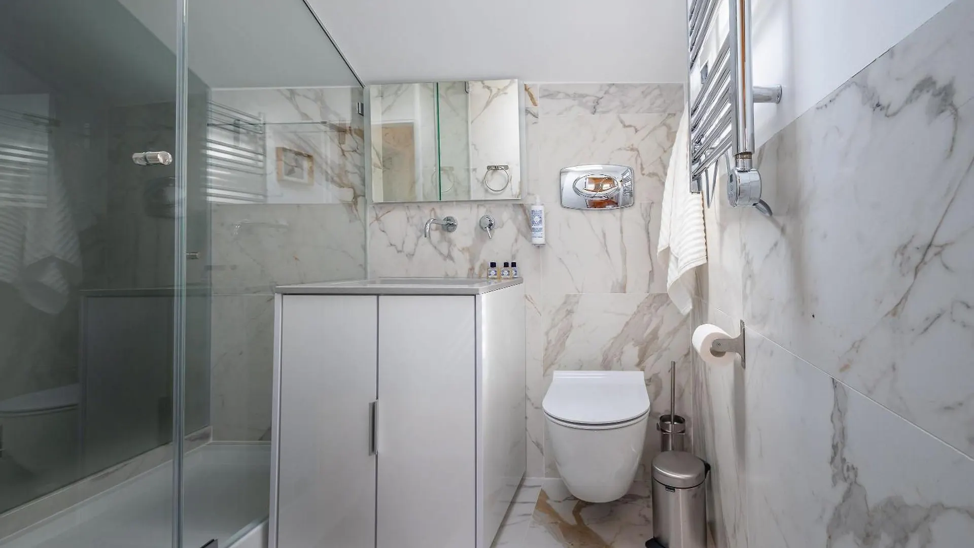 Stilvolle Moderne Wohnung In Der Innenstadt Von Lissabon Apartment Lisbon