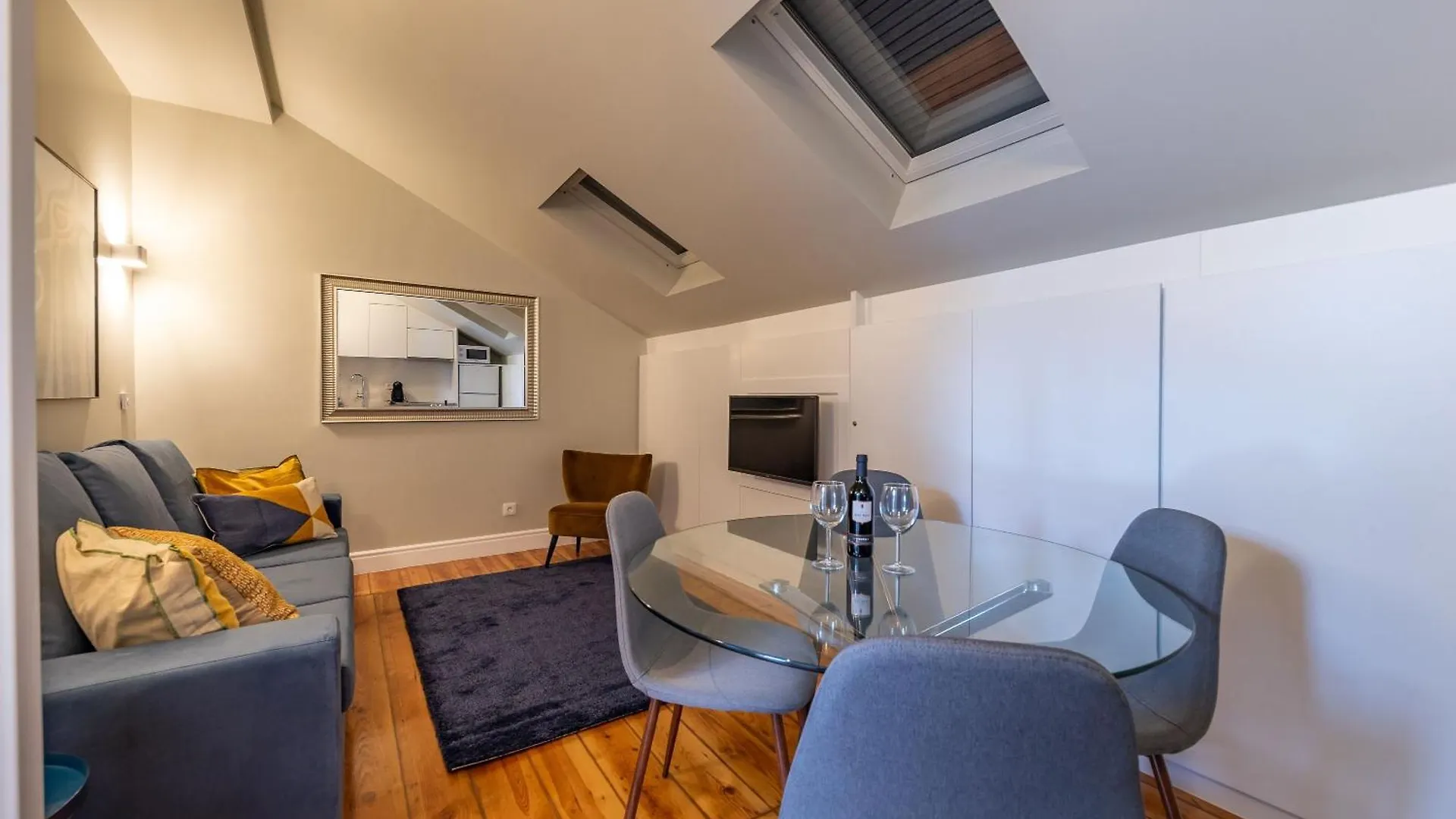 Stilvolle Moderne Wohnung In Der Innenstadt Von Lissabon Portugal