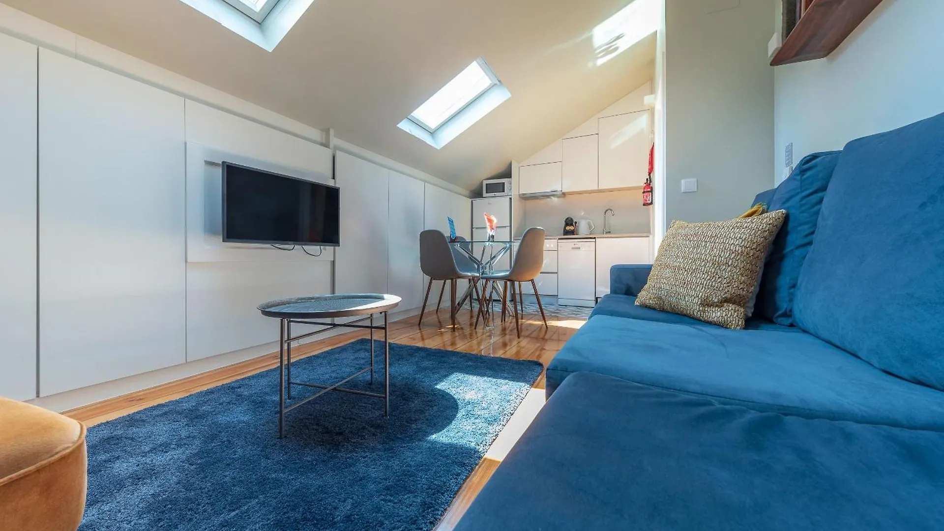 Apartmán Stilvolle Moderne Wohnung In Der Innenstadt Von Lissabon